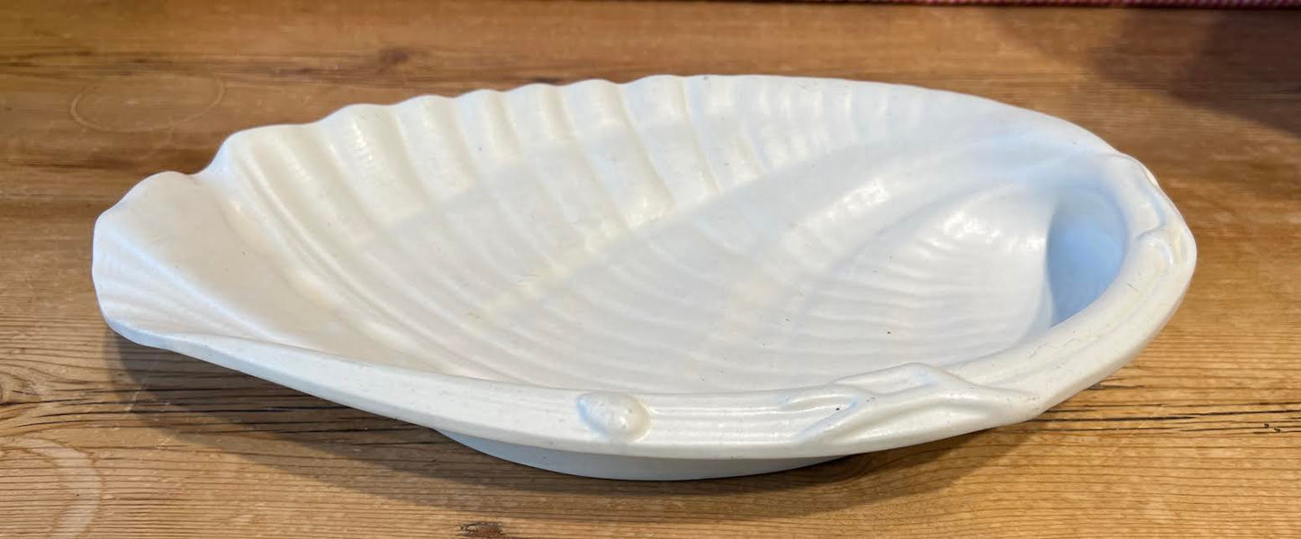 Shell Shaped Bowl