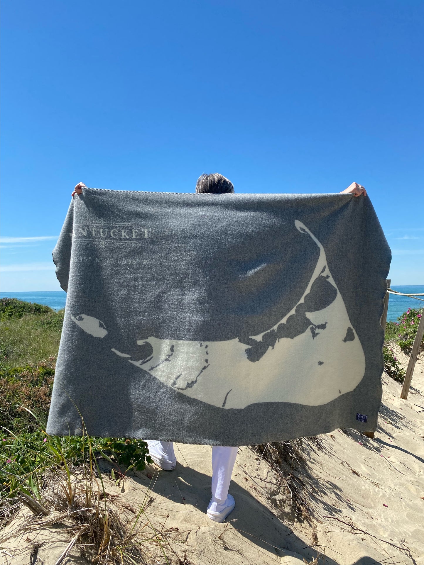 The Nantucket Throw