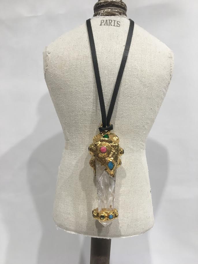 Vintage CHANEL Rock Crystal Pendant Necklace – Weatherly Design