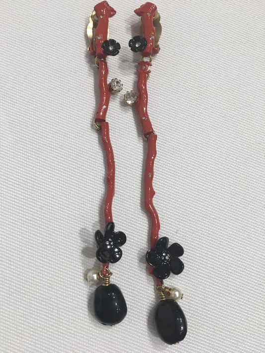 Vintage CHANEL Drop Earrings
