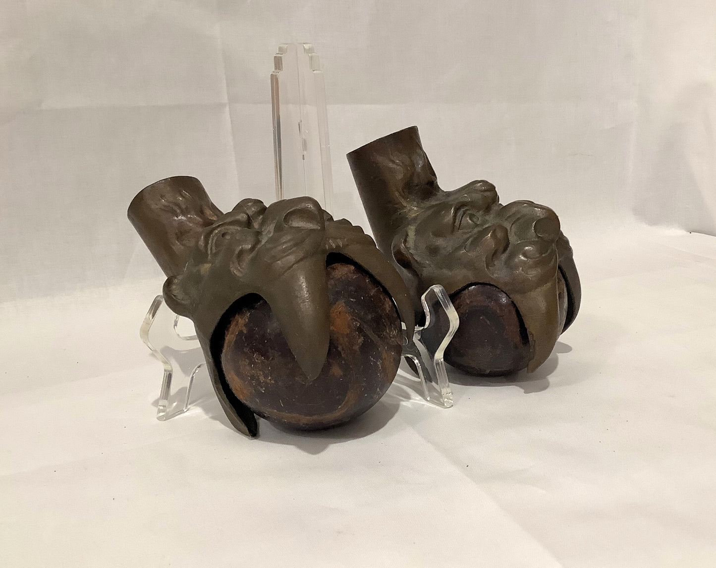Bronze Grotesque Lion Head Casters