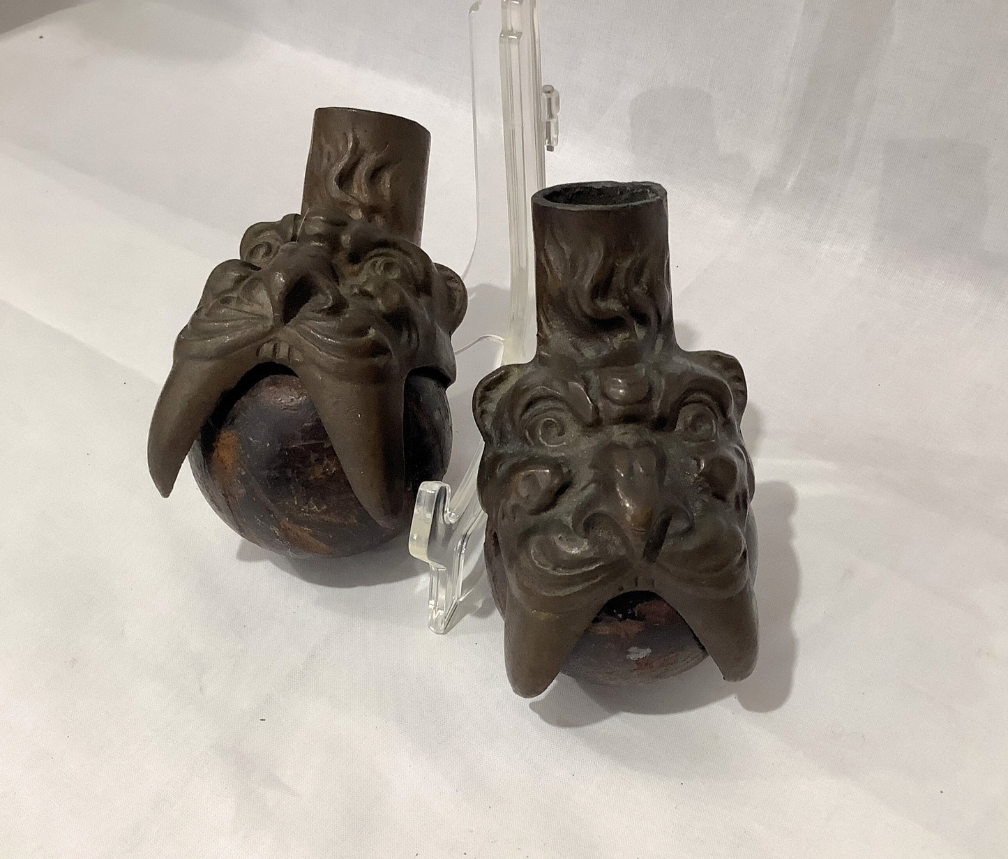 Bronze Grotesque Lion Head Casters