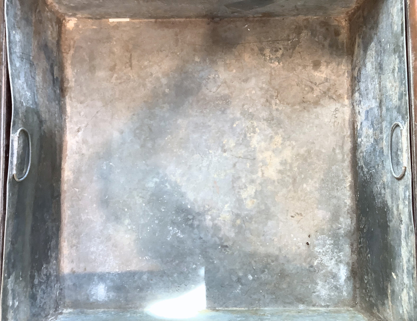 Antiques Table Planter