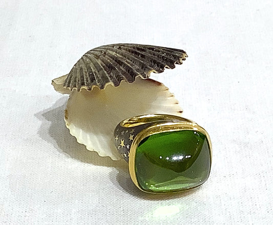 26 caret Peridot Ring